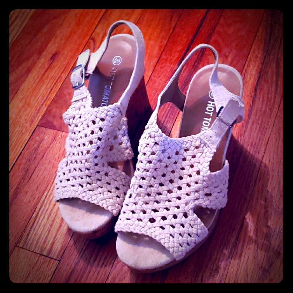 Heeled wedge sandal